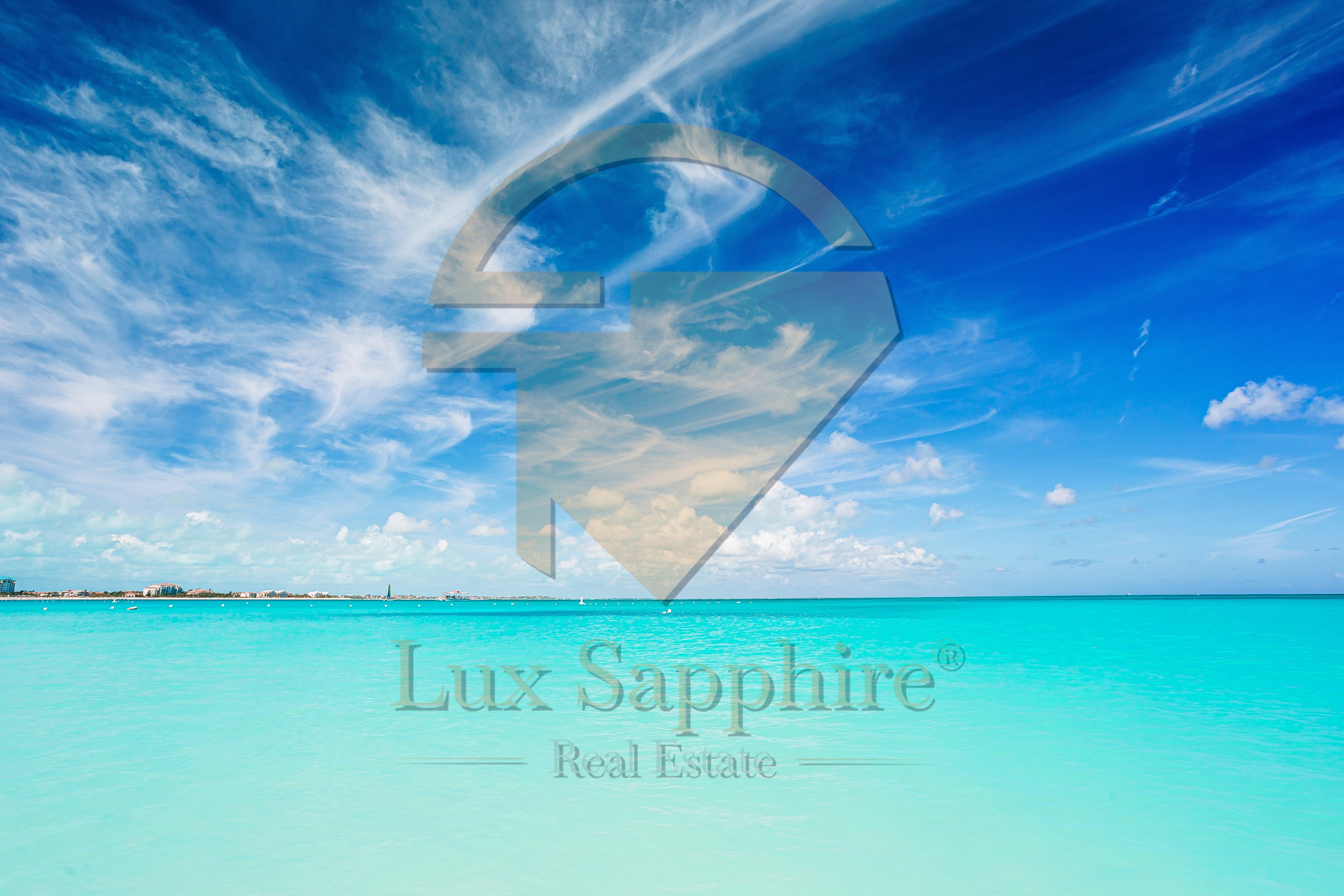 Caribbean - Lux Sapphire - Real Estate