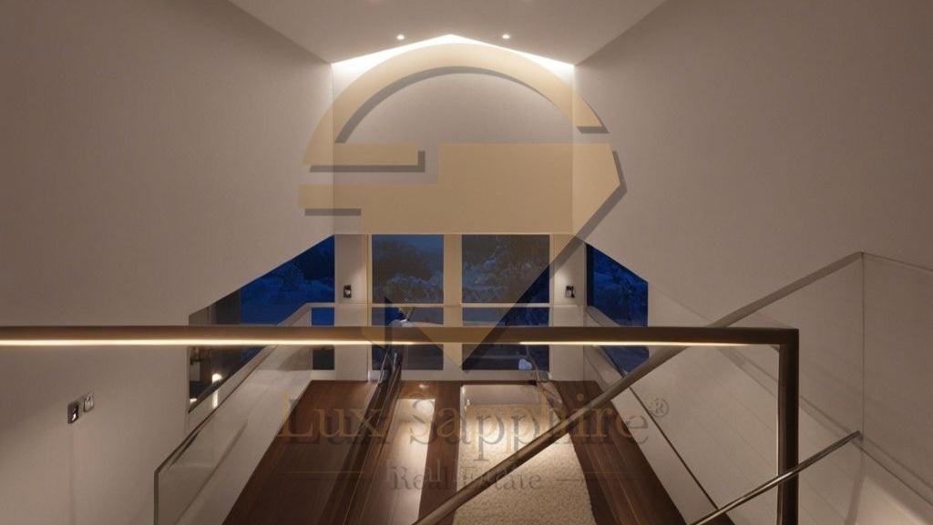 Villa with Pool, Sea View and Mountain View, Portugal | Online Consulting Service - Lux Sapphire - Real Estate